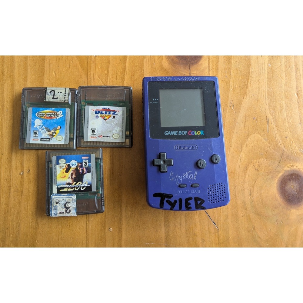 Nintendo Game Boy Color Grape Purple‎ CGB-001 Bundle With 3 Games